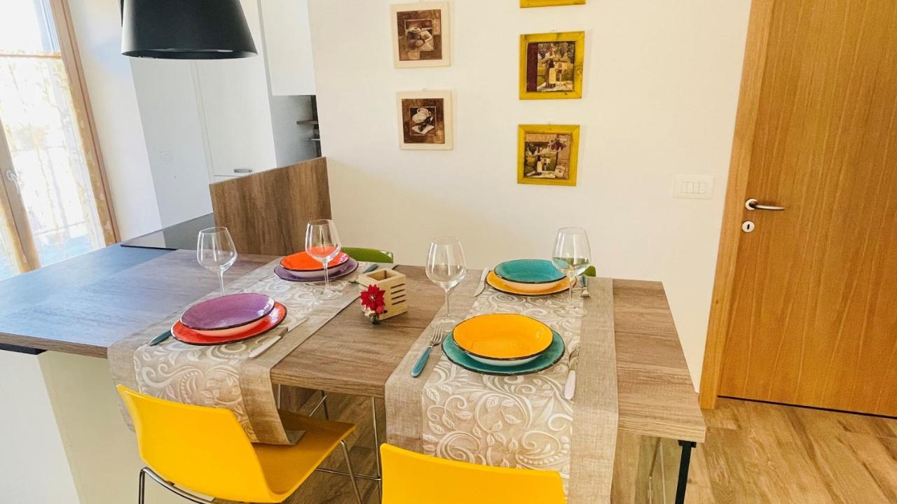 La Bougainville - Luxury Apartment Torbole Sul Garda Exterior photo